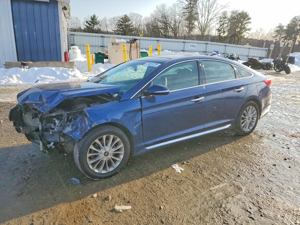 HYUNDAI SONATA SPO 2015 with VIN 5NPE34AF6FH015668 - Photo from auction