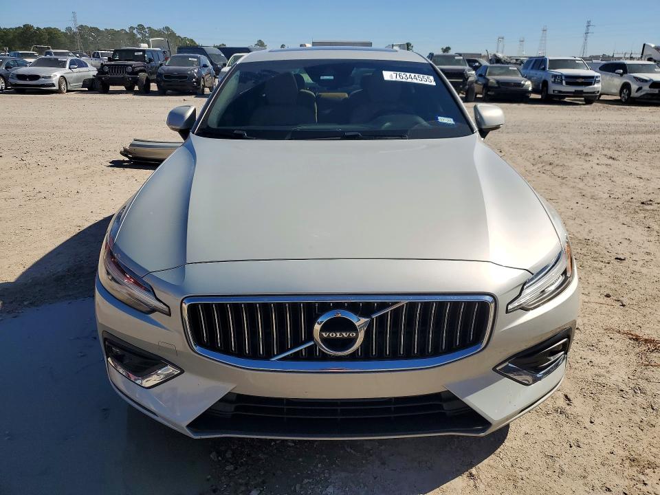 Photo 5 from auction – 2020 VOLVO S60 with VIN 7JR102FLXLG067378