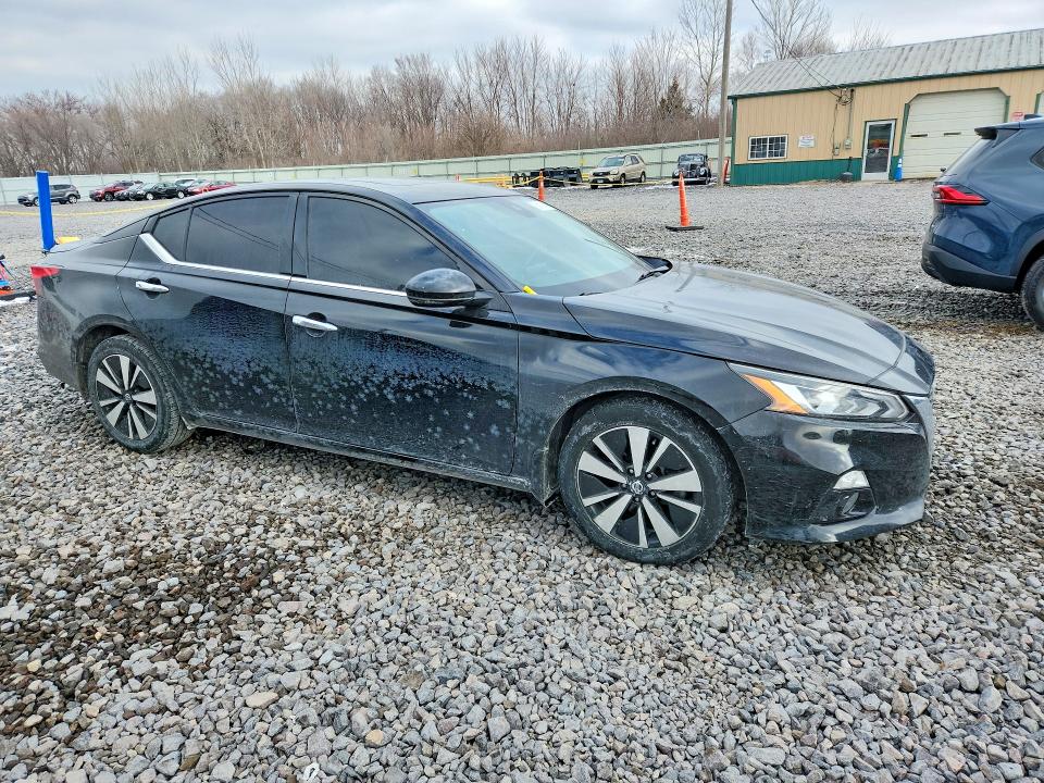 Photo 4 from auction – 2019 NISSAN ALTIMA with VIN 1N4BL4DV7KC141068