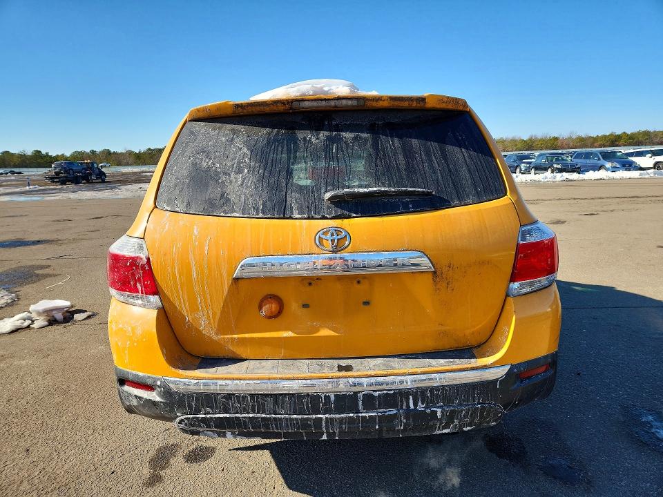 Photo 6 from auction – 2013 TOYOTA HIGHLANDER with VIN 5TDZA3EH9DS041461