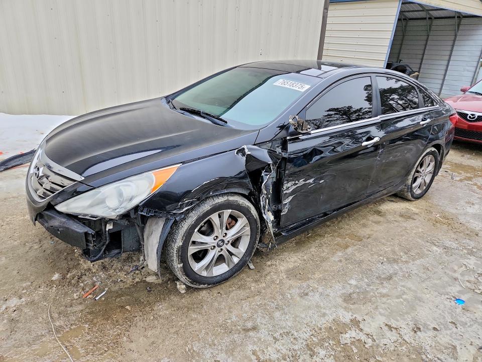 HYUNDAI SONATA 2013 with VIN 5NPEC4AC1DH714855 - Photo from auction