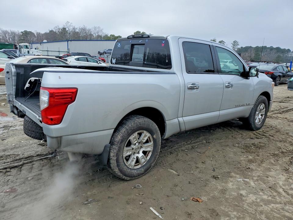 Photo 3 from auction – 2018 NISSAN TITAN with VIN 1N6AA1E60JN524352