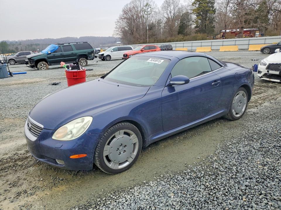 LEXUS SC 430 2002 with VIN JTHFN48Y420027104 - Photo from auction