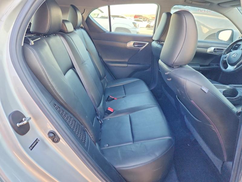 Photo 10 from auction – 2012 LEXUS CT 200H with VIN JTHKD5BH5C2116203