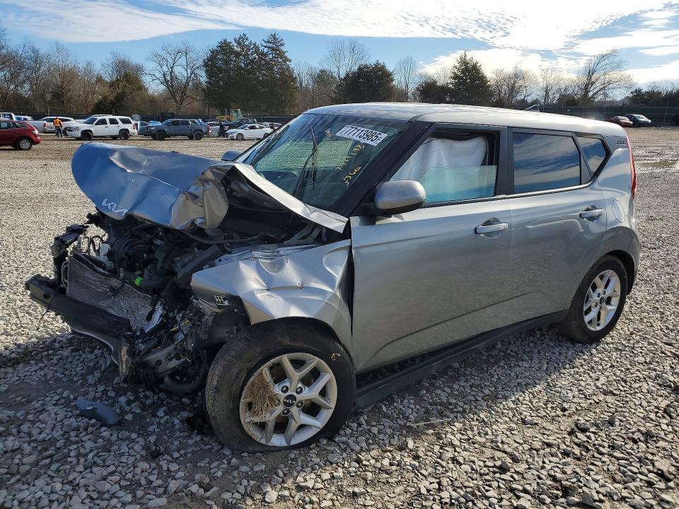 KIA SOUL LX 2022 with VIN KNDJ23AU2N7837543 - Photo from auction