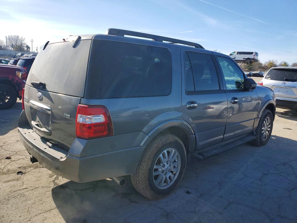 Photo 3 from auction – 2011 FORD EXPEDITION with VIN 1FMJU1J52BEF36216