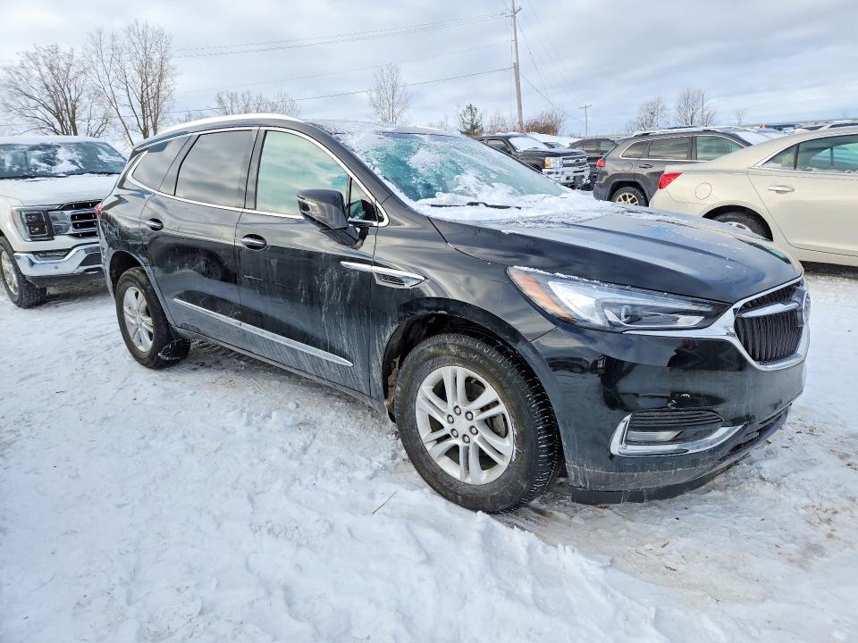 Photo 4 from auction – 2018 BUICK ENCLAVE with VIN 5GAERBKW6JJ177464