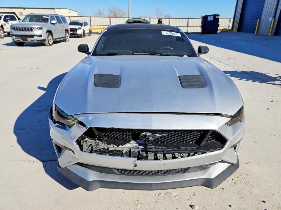 Photo 5 from auction – 2019 FORD MUSTANG with VIN 1FA6P8CF4K5118570