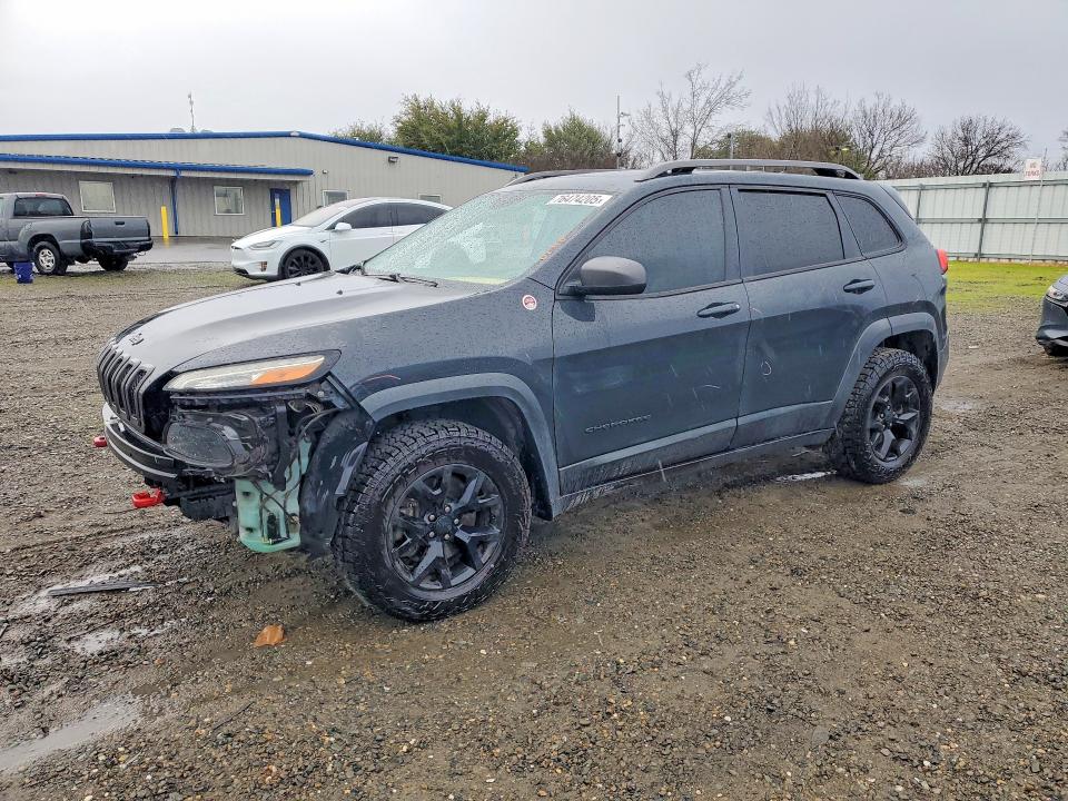 JEEP CHEROKEE T 2017 with VIN 1C4PJMBS6HW515630 - Photo from auction