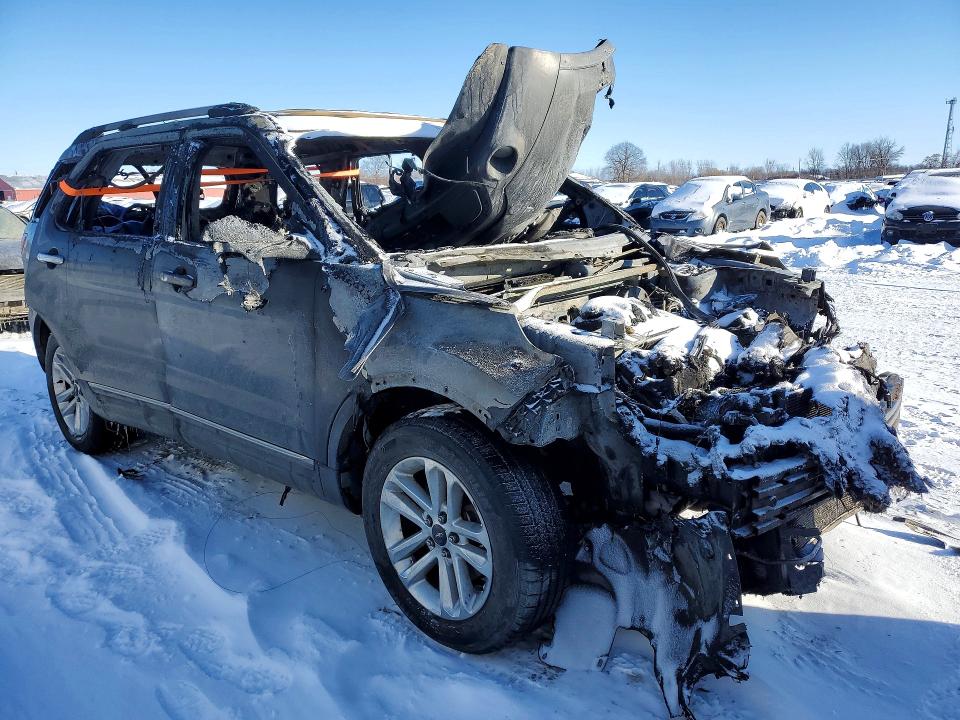 Photo 4 from auction – 2011 FORD EXPLORER with VIN 1FMHK8D83BGA18865