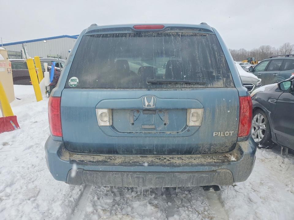 Photo 6 from auction – 2005 HONDA PILOT EXL with VIN 5FNYF18585B065744