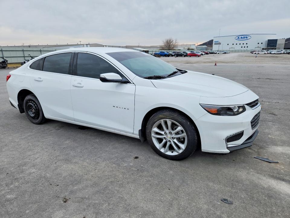 Photo 4 from auction – 2016 CHEVROLET MALIBU with VIN 1G1ZE5ST6GF343344