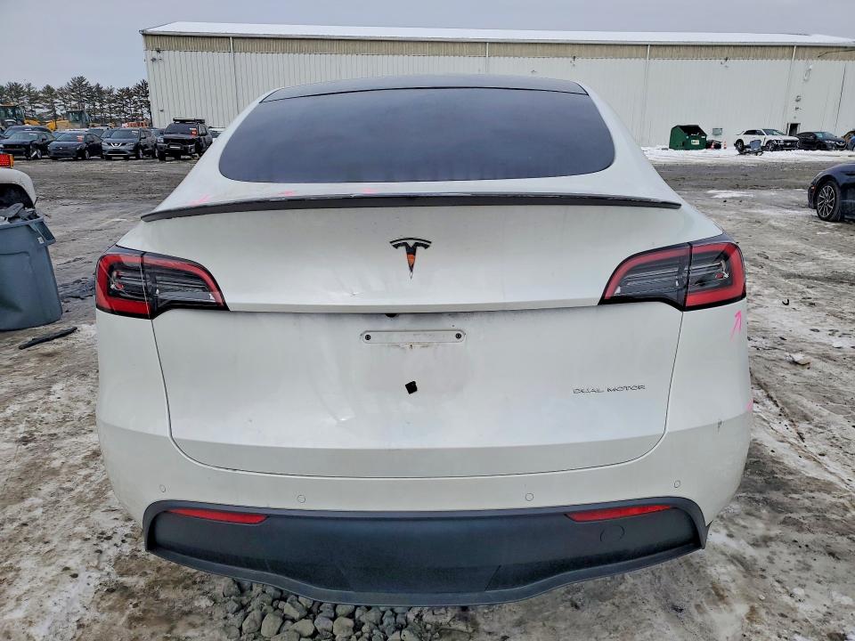 Фото 6 с аукциона – 2021 TESLA MODEL Y с VIN 5YJYGDEE0MF066467