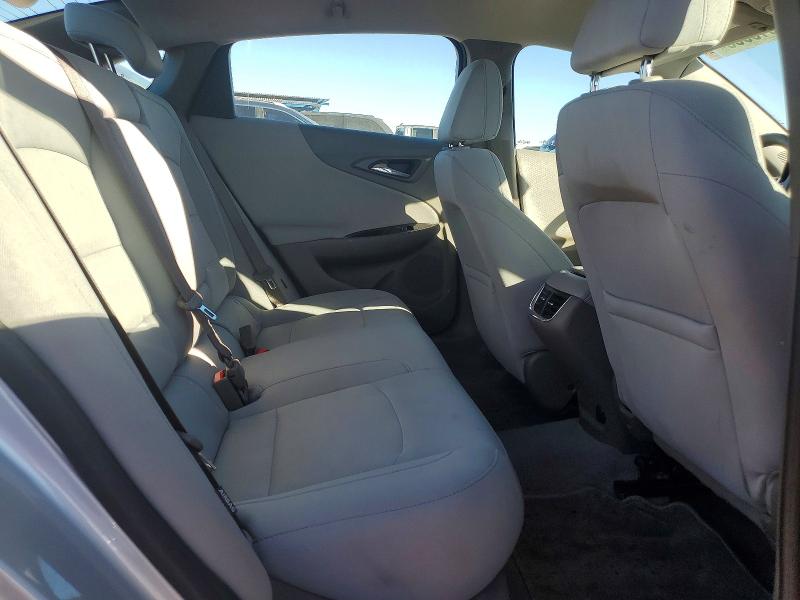 Photo 10 from auction – 2017 CHEVROLET MALIBU LT with VIN 1G1ZE5ST7HF291420