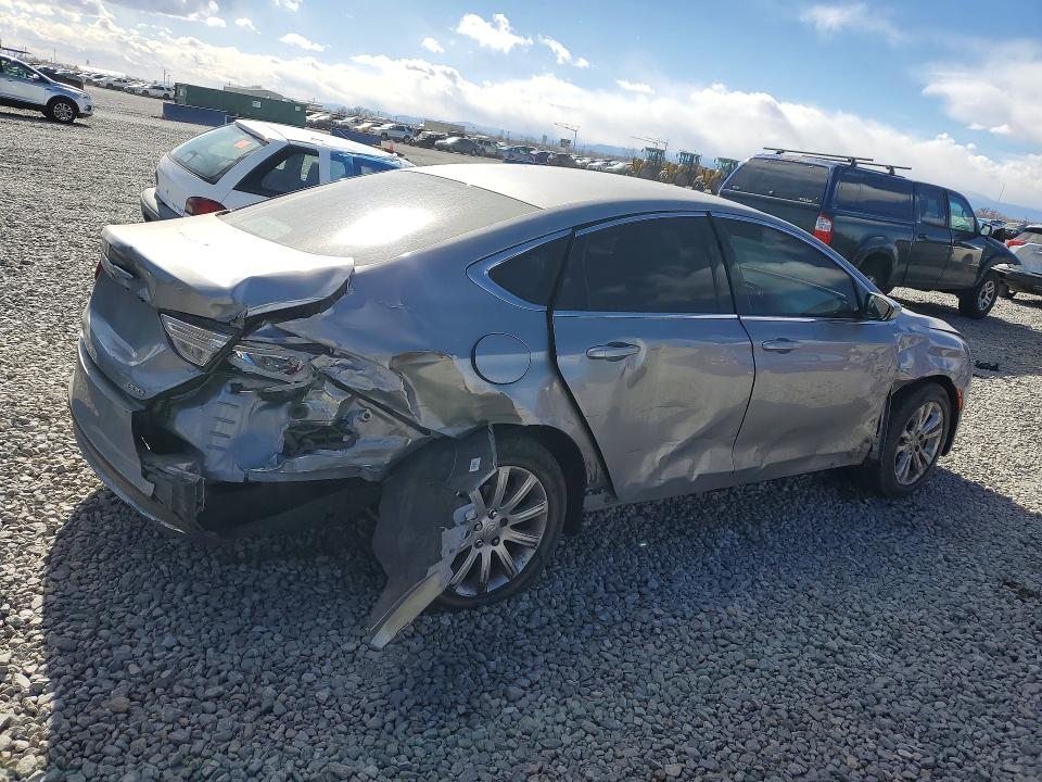 Photo 3 from auction – 2016 CHRYSLER 200 with VIN 1C3CCCAB0GN177428