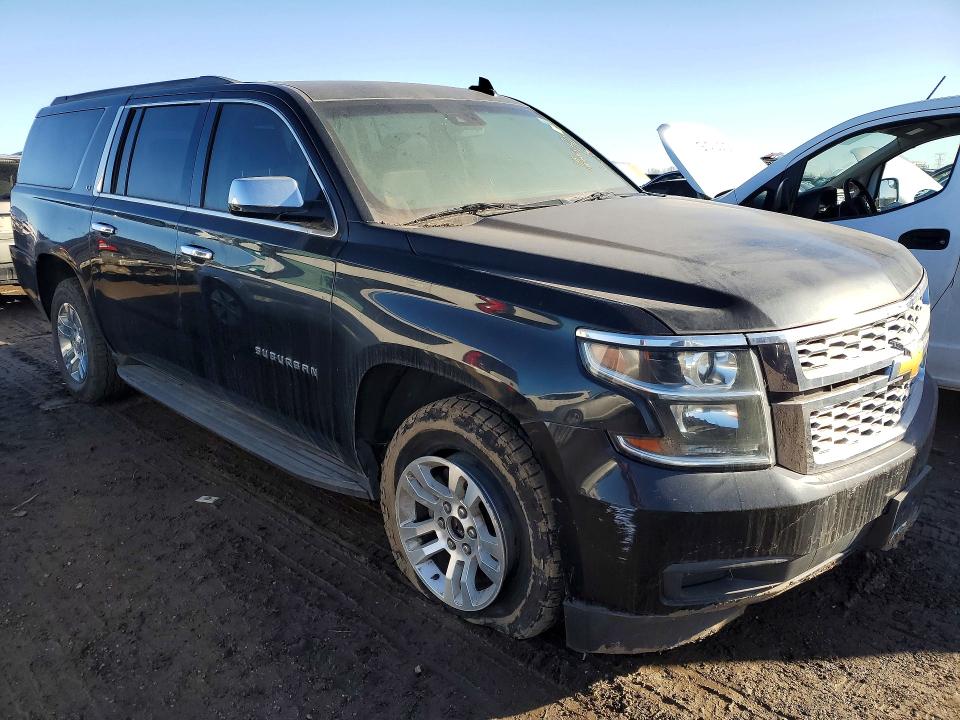 Photo 4 from auction – 2018 CHEVROLET SUBURBAN with VIN 1GNSCHKC6JR390578