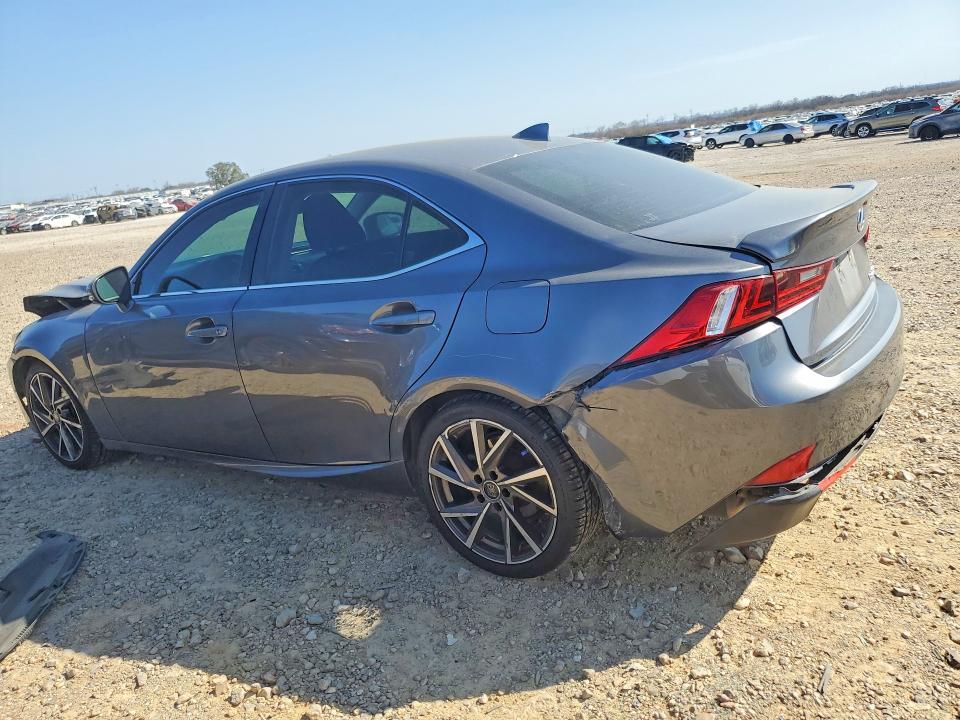 Photo 2 from auction – 2014 LEXUS IS 250 with VIN JTHBF1D28E5018604