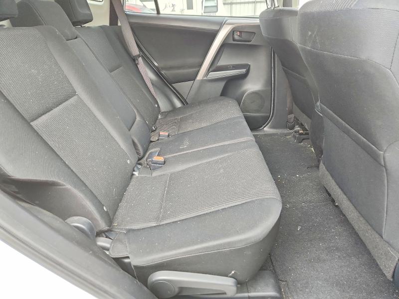 Photo 11 from auction – 2016 TOYOTA RAV4 with VIN JTMZFREVXGD084605