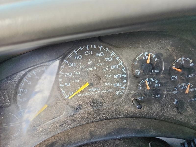 Photo 9 from auction – 2000 GMC NEW SIERRA with VIN 2GTEK19T3Y1226889