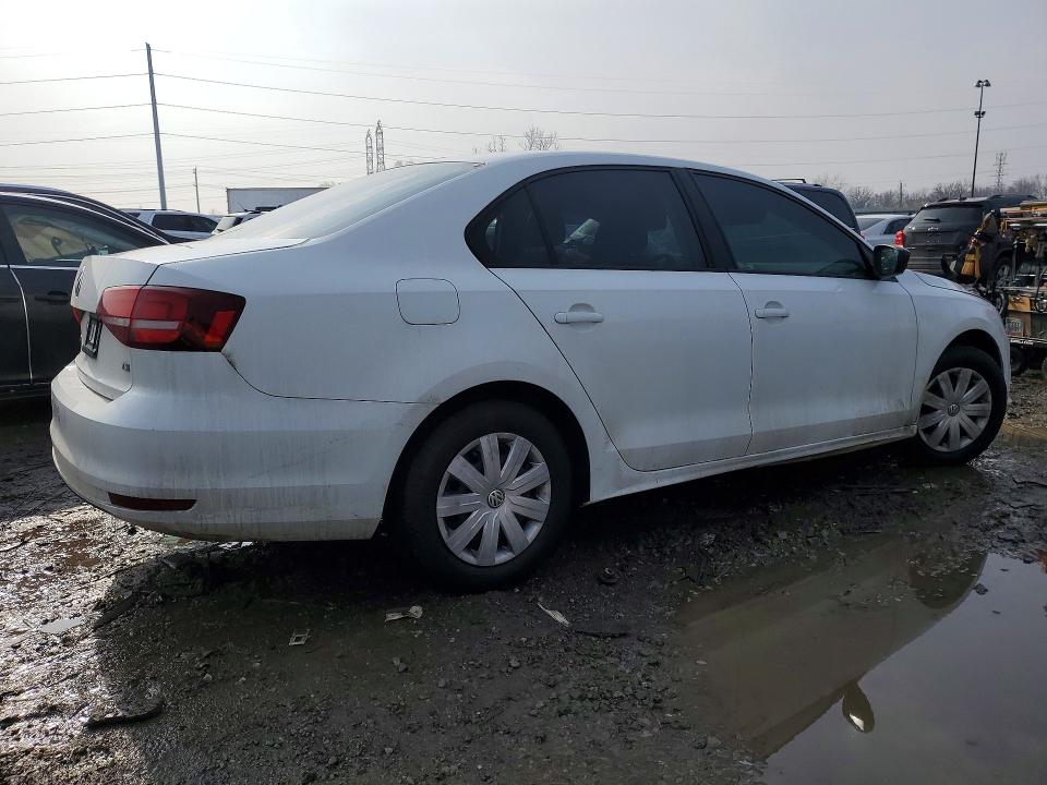 Photo 3 from auction – 2016 VOLKSWAGEN JETTA with VIN 3VW267AJ0GM236501