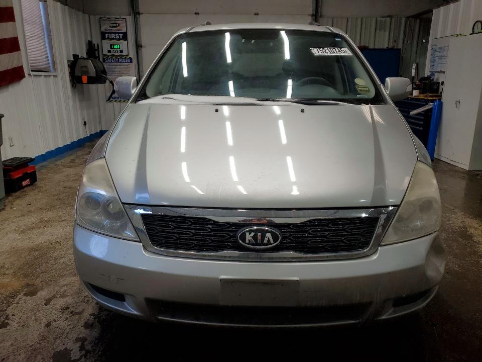 Photo 5 from auction – 2012 KIA SEDONA with VIN KNDMG4C71C6475896