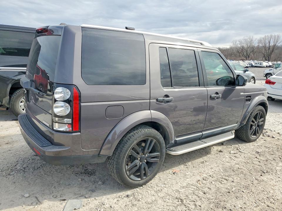 Photo 3 from auction – 2016 LAND ROVER LR4 with VIN SALAK2V66GA829238