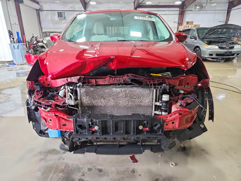 Photo 5 from auction – 2016 FORD ESCAPE SE with VIN 1FMCU0G9XGUC58787