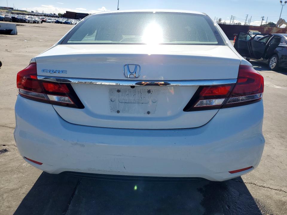 Photo 6 from auction – 2015 HONDA CIVIC with VIN 2HGFB2F70FH540877