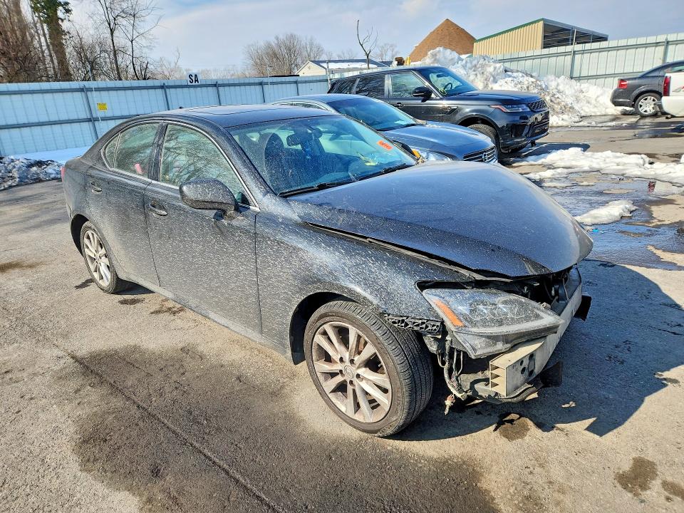 Photo 4 from auction – 2007 LEXUS IS 250 with VIN JTHCK262772009691