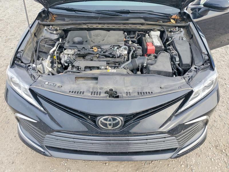 Photo 11 from auction – 2022 TOYOTA CAMRY with VIN 4T1C11AK4NU673885