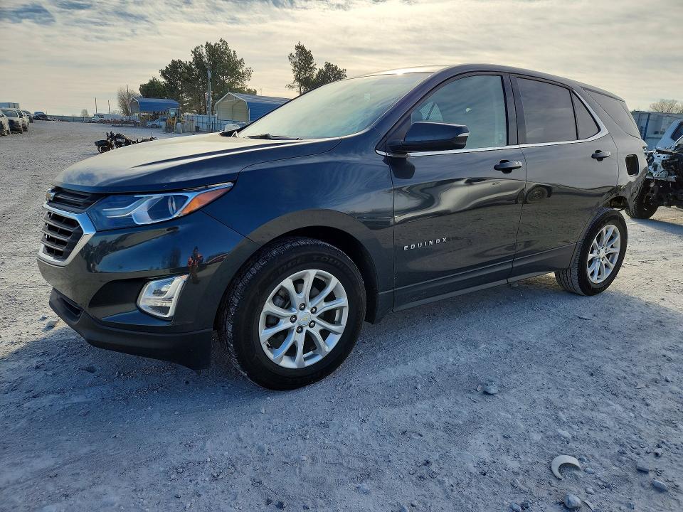 CHEVROLET EQUINOX 2019 with VIN 2GNAXKEV3K6161072 - Photo from auction