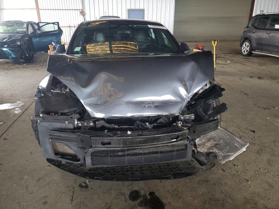 Photo 5 from auction – 2017 TESLA MODEL S with VIN 5YJSA1E10HF187122