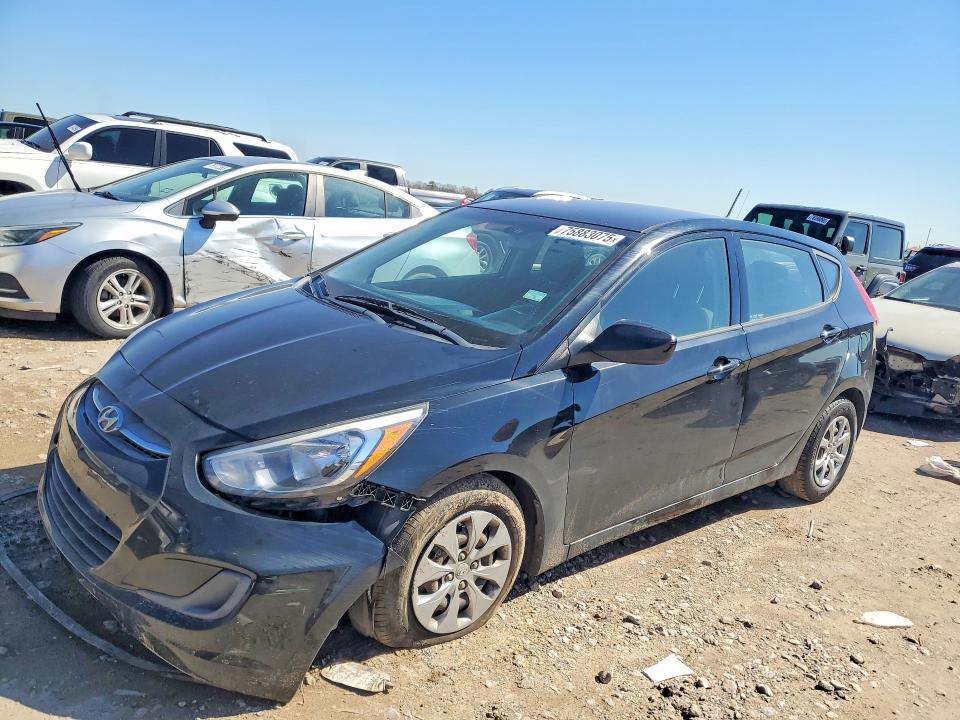 HYUNDAI ACCENT SE 2017 with VIN KMHCT5AE2HU366182 - Photo from auction