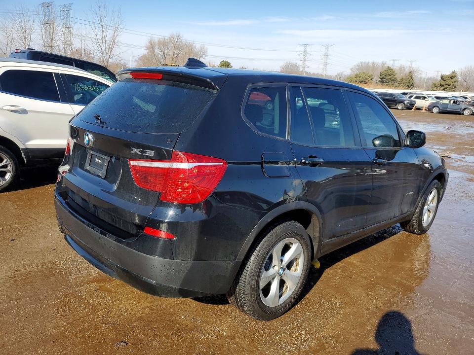 Photo 3 from auction – 2011 BMW X3 XDRIVE2 with VIN 5UXWX5C58BL714971