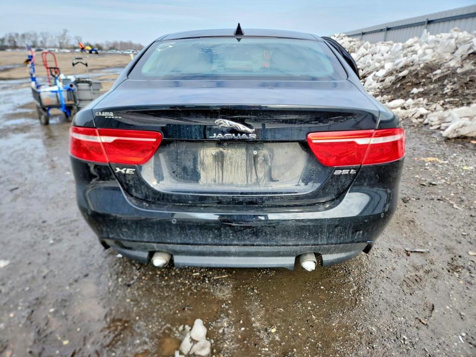 Foto 6 de la subasta – 2018 JAGUAR XE con VIN SAJAE4FX5JCP28724