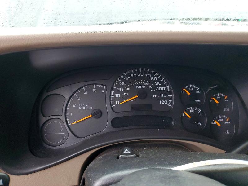 Photo 9 from auction – 2004 CHEVROLET SILVERADO with VIN 2GCEC19T241119887