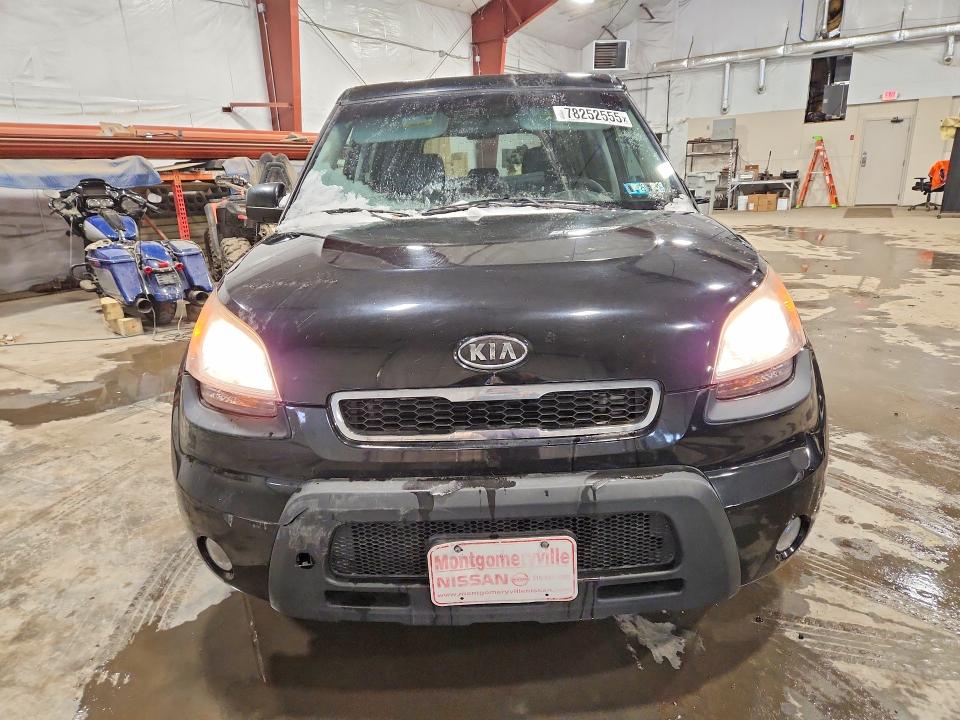Photo 5 from auction – 2011 KIA SOUL with VIN KNDJT2A2XB7239556