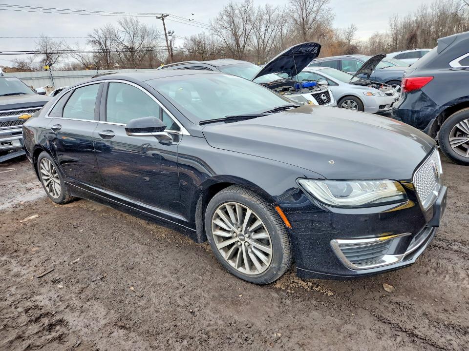 Photo 4 from auction – 2017 LINCOLN MKZ SELECT with VIN 3LN6L5D94HR619683