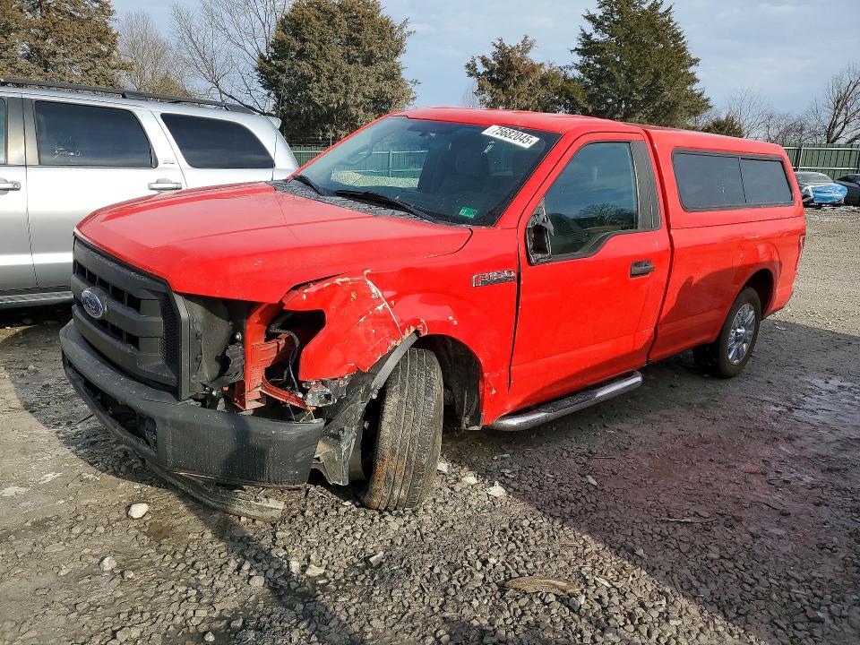 FORD F150 2016 with VIN 1FTMF1C80GKF38154 - Photo from auction