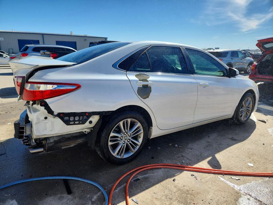 Photo 3 from auction – 2015 TOYOTA CAMRY LE with VIN 4T1BF1FK5FU952253