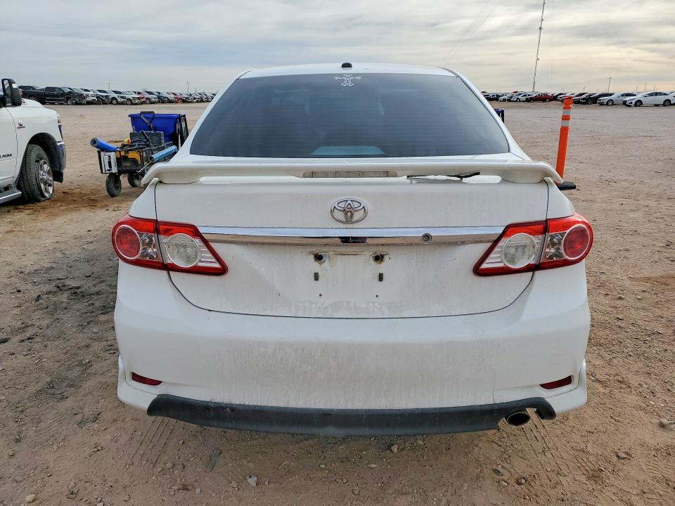Photo 6 from auction – 2013 TOYOTA COROLLA with VIN 5YFBU4EEXDP099169