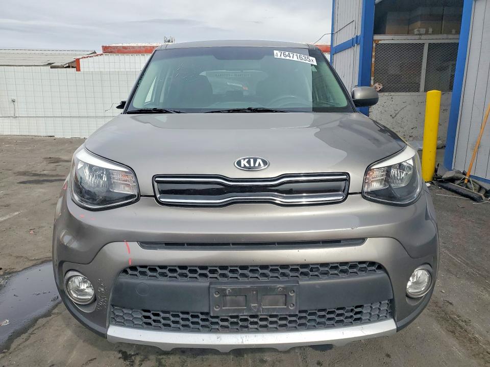 Photo 5 from auction – 2018 KIA SOUL + with VIN KNDJP3A56J7530090