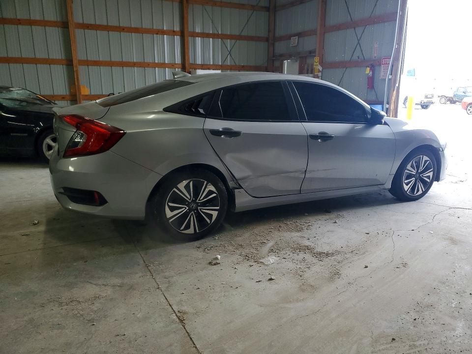 Photo 3 from auction – 2017 HONDA CIVIC with VIN 2HGFC1F30HH649234