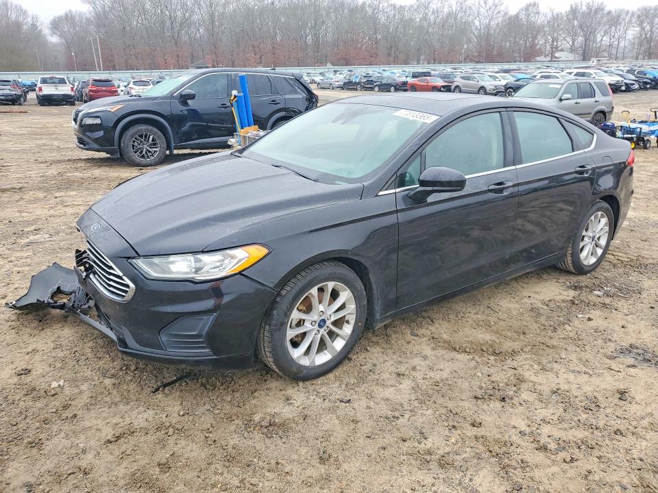 FORD FUSION 2020 with VIN 3FA6P0HD3LR150417 - Photo from auction
