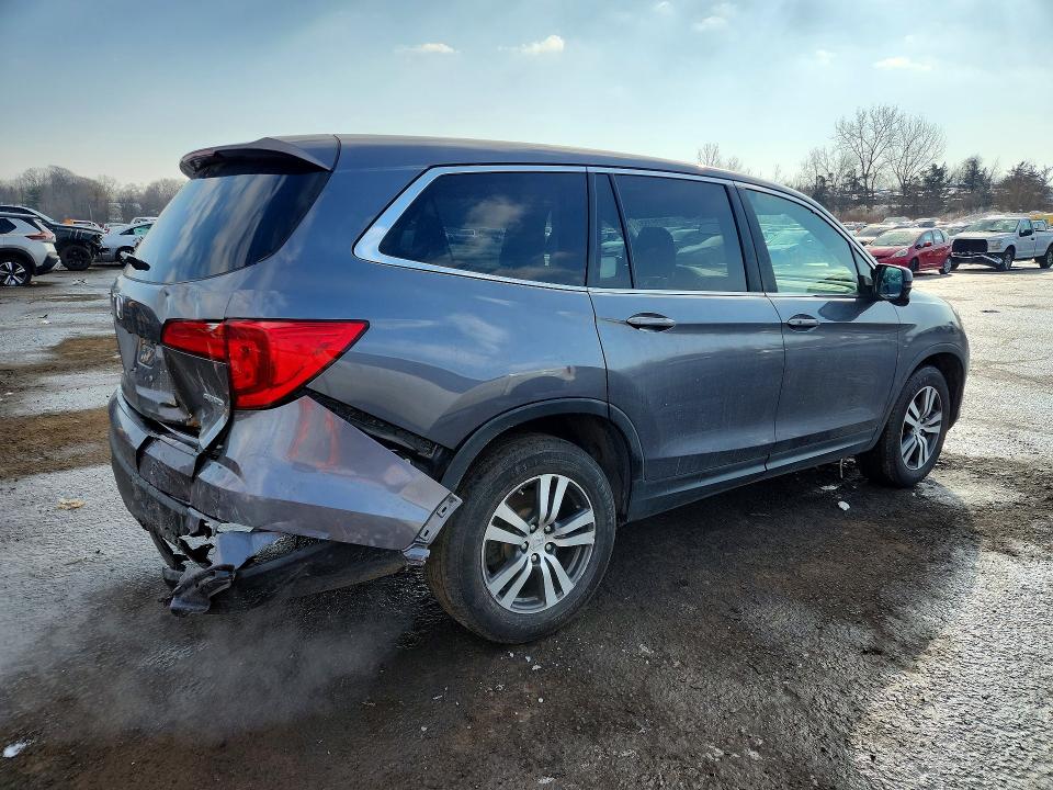 Photo 3 from auction – 2016 HONDA PILOT EXLN with VIN 5FNYF6H7XGB096964
