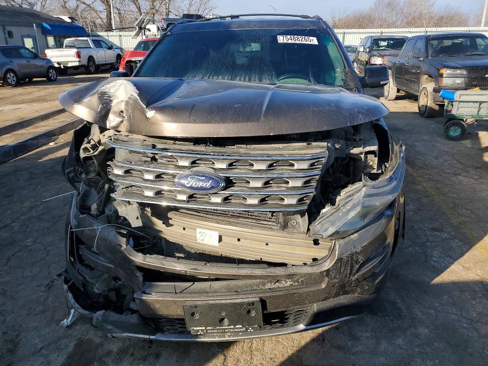 Photo 5 from auction – 2016 FORD EXPLORER with VIN 1FM5K8DH3GGC72327