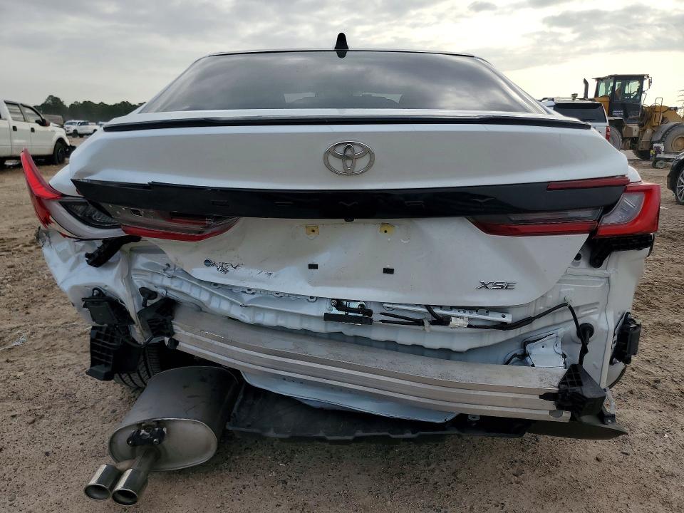 Photo 6 from auction – 2025 TOYOTA CAMRY with VIN 4T1DAACKXSU083154