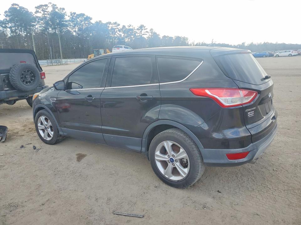 Photo 2 from auction – 2015 FORD ESCAPE with VIN 1FMCU0G71FUB88433