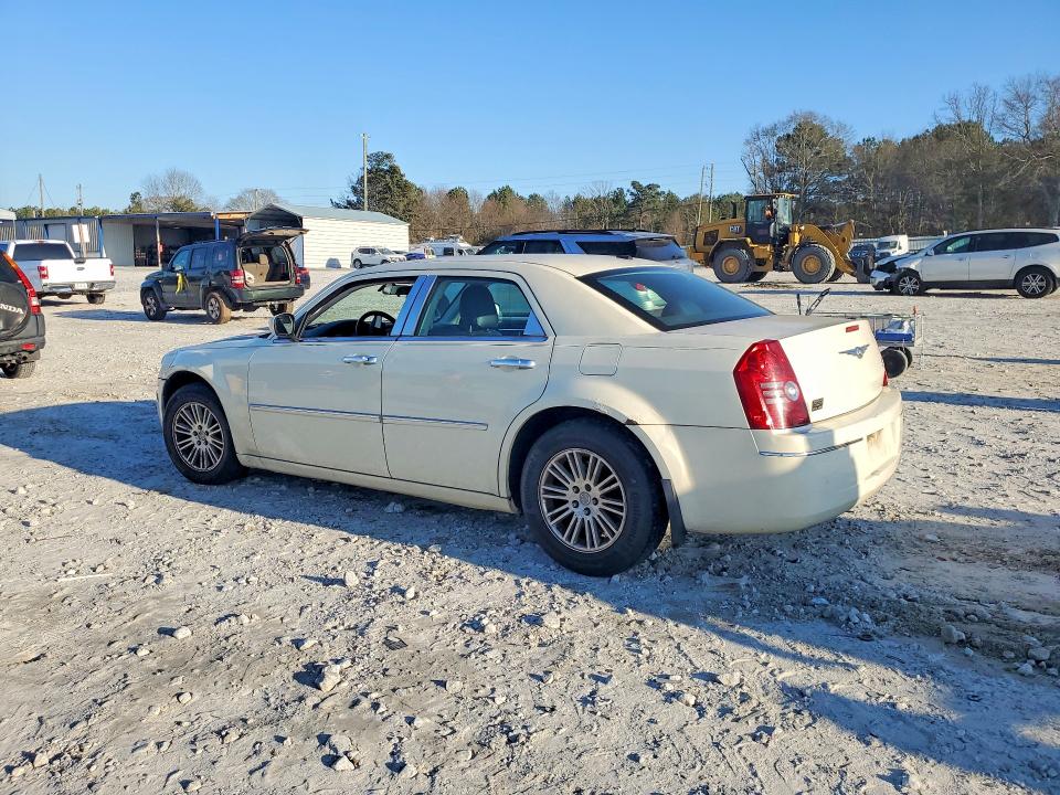 Photo 2 from auction – 2009 CHRYSLER 300 with VIN 2C3KA53V19H523020