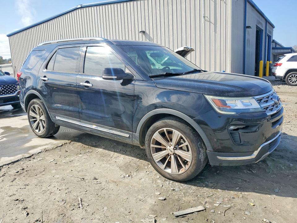 Photo 4 from auction – 2018 FORD EXPLORER with VIN 1FM5K7F82JGB11627